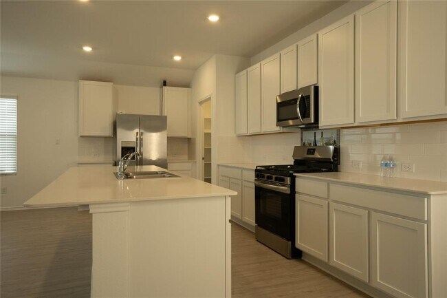 Photo - 105 Carmello