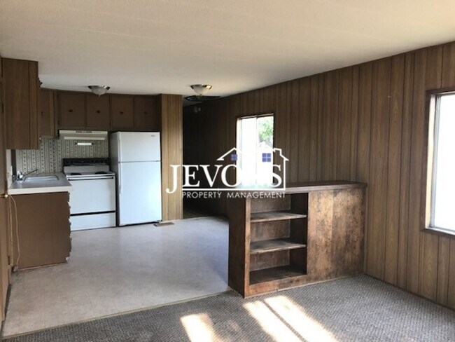 Photo - Experience this inviting Tieton home - Flexible short-term and long-term leases