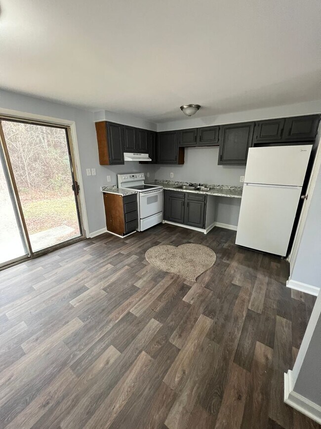 Photo - 620 Dashland Dr