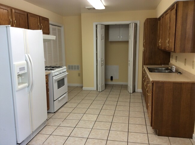 Photo - Washington Twp - 3 BR home