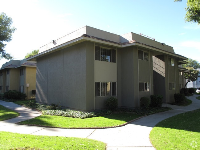 Primary Photo - Sherman Way Biltmore Rental