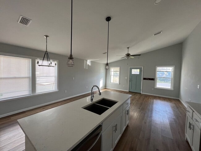 Photo - BRAND NEW! Very nice 3/2 with open floor plan! Close to TAFB