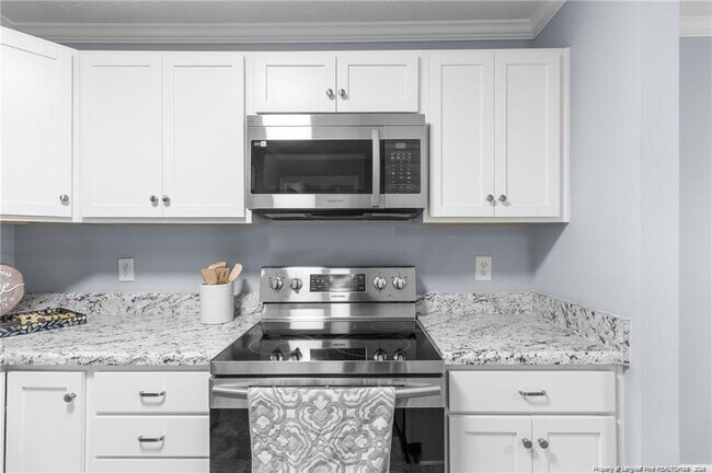 Photo - 3340 Harbour Pointe Pl