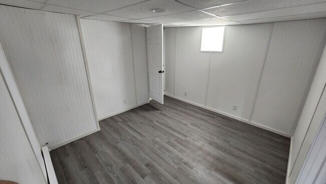 Photo - 1157 W Pine St Unidad 1157 W Pine st Rear