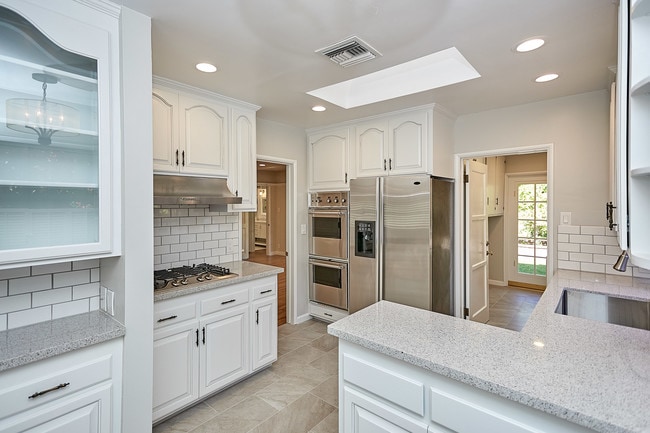 Photo - 4911 Ethel Ave