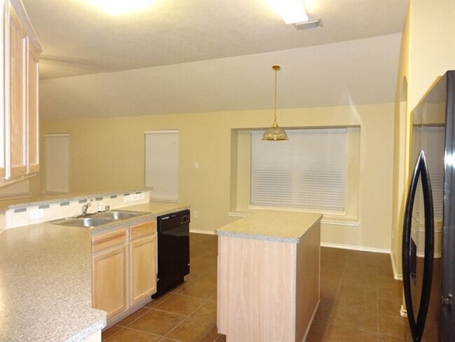 Photo - 20335 Mammoth Falls Dr