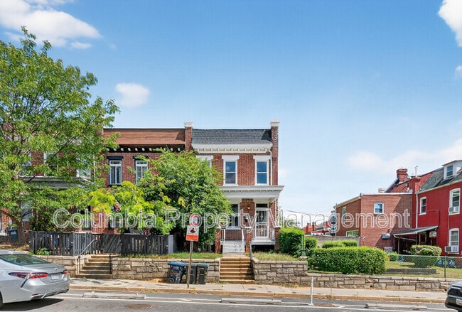 Photo - 3523 Warder St NW