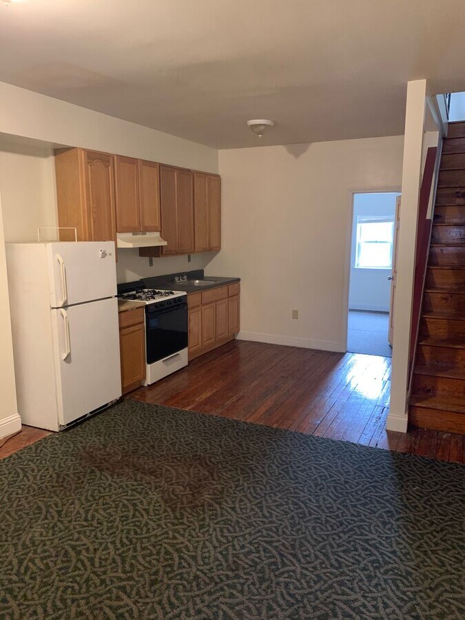 Photo - 4626 Linmore Ave