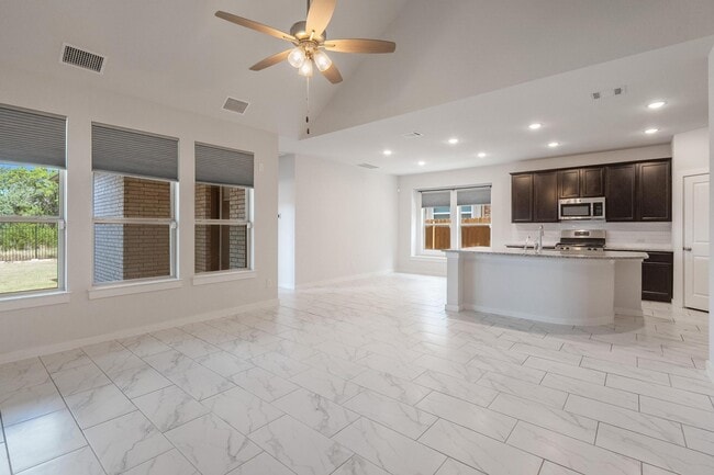 Photo - 8215 Prairie Rye Dr