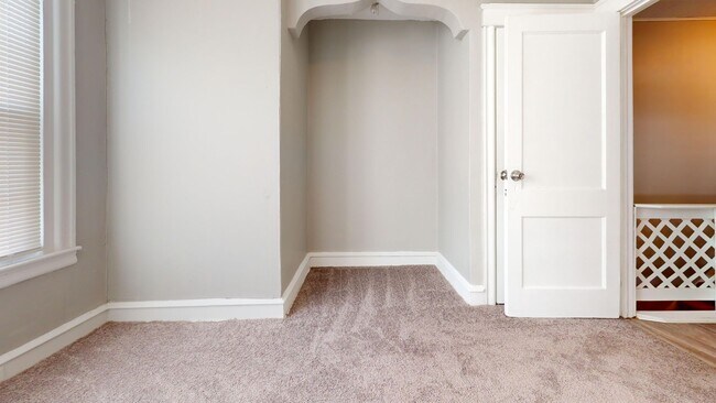 Photo - 3950 Dungan St Unidad 2