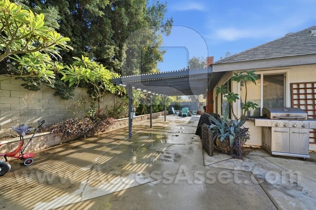 Photo - Charming Single-Story 3 Bed/2 Bath Home With Remodeled Baths & Private Backyard in Riverside!