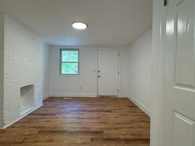 Photo - 223 Evergreen Ave