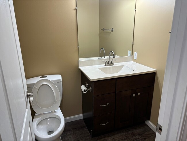 Photo - 402 Susannah Ave