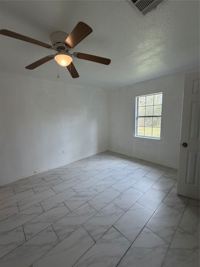 Photo - 9210 Tacquard Dr