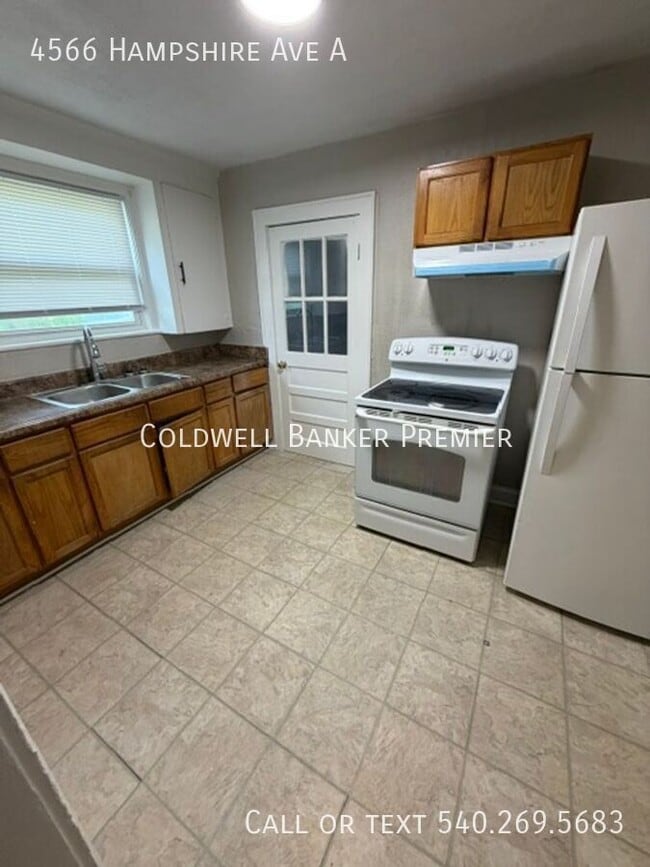 Photo - 4566 Hampshire Ave