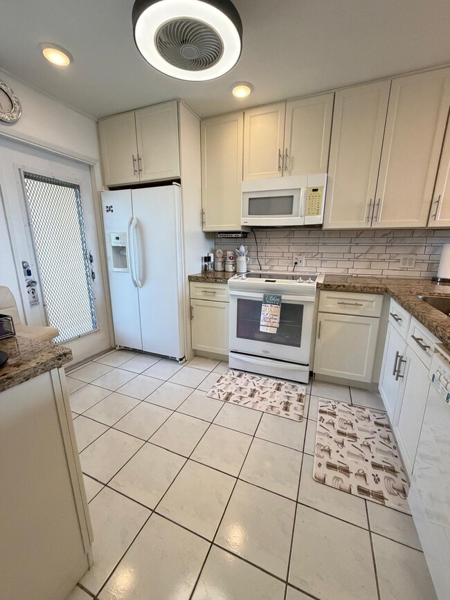 Photo - 3051 N Course Dr Unit 509