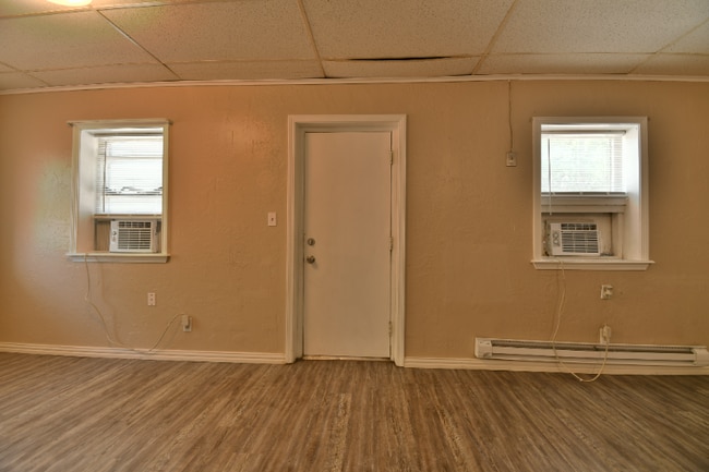 Photo - 808 W Cypress Ave Unit 2