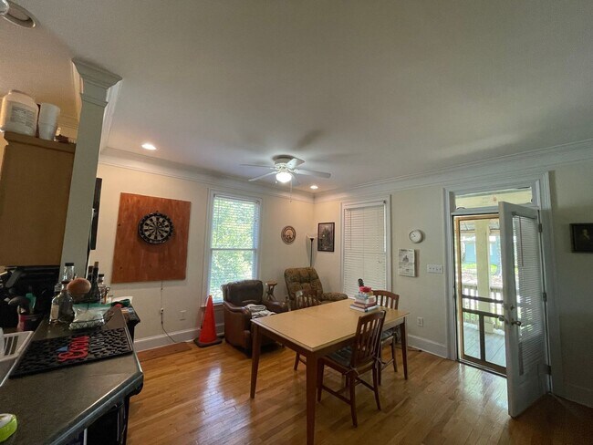 Photo - Normaltown Three Bedroom