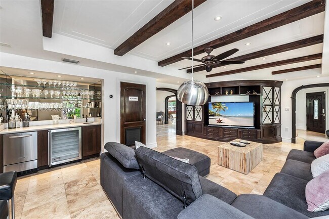 Photo - 1051 NE 89th St