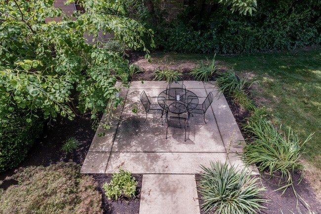 Photo - 7844-7848 Big Bend Blvd