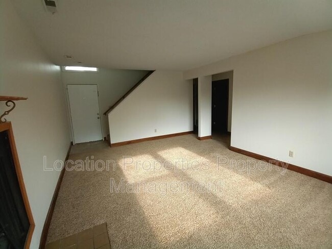 Photo - 104 Glenview Dr