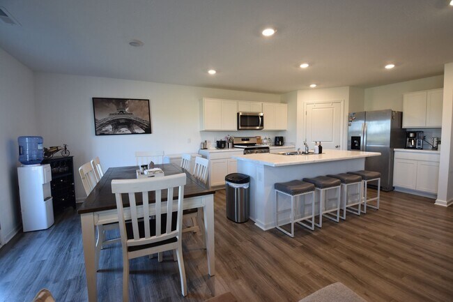 Photo - Five Bedroom Home in Greenfield for Rent