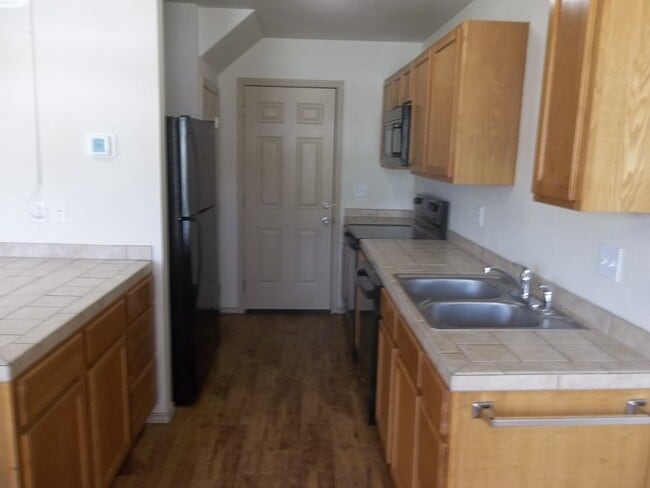 2318 Sailing Way