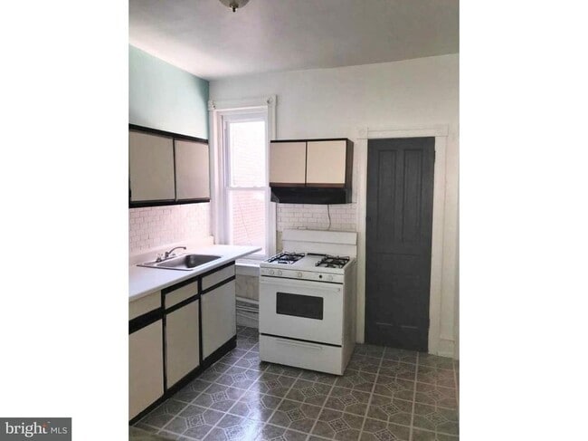 Photo - 1318 N 57th Street