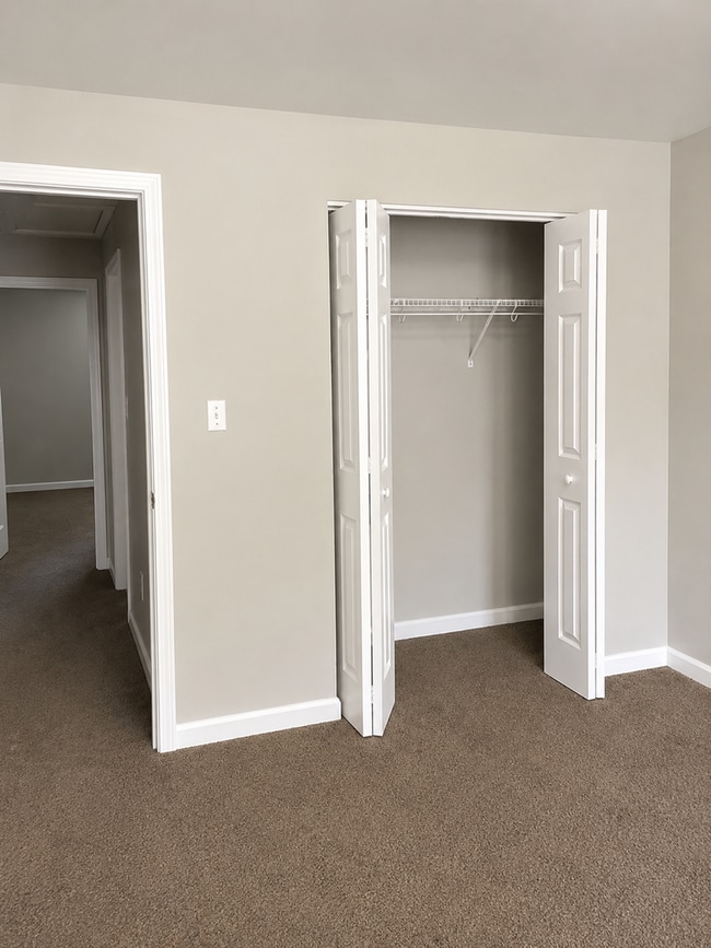 Photo - Mill Creek Apartments Unit 1704 - 7