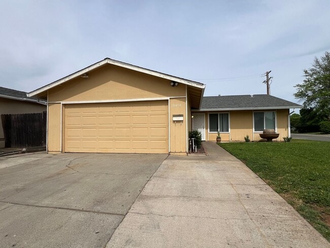 Photo - 4 Bedroom, 2 Bath Single Story Corner Lot Home in Rancho Cordova