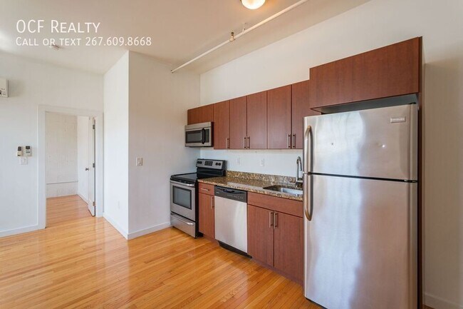 Photo - 4 Leverington Ave Unit 303