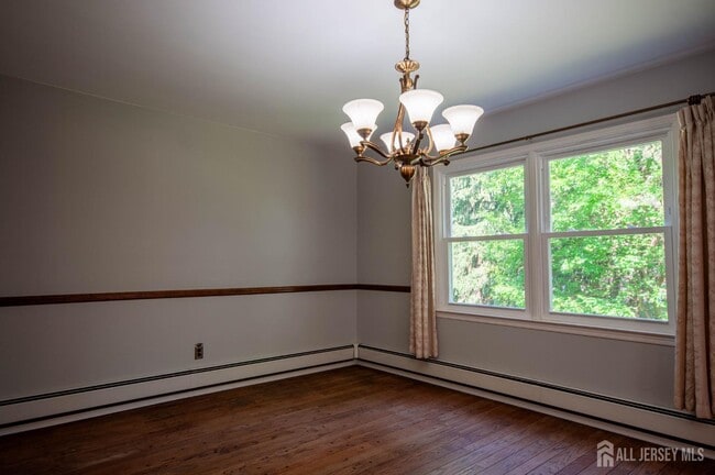 Photo - 1760 Rahway Rd