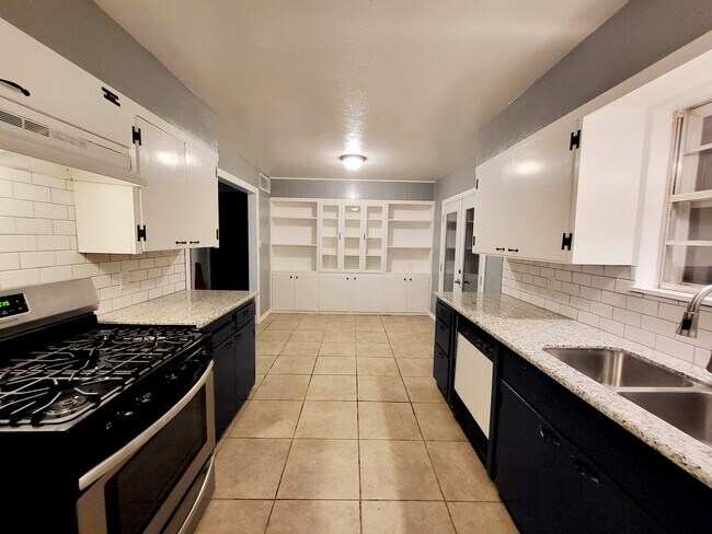 Photo - 3505 Houston Ave