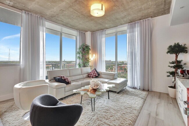 Photo - 300 S Australian Ave Condo Unit 820
