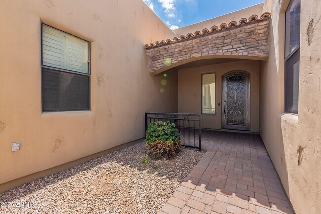 Photo - 1545 E Kings Ct