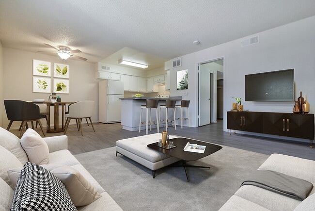 Photo - Mariners Place