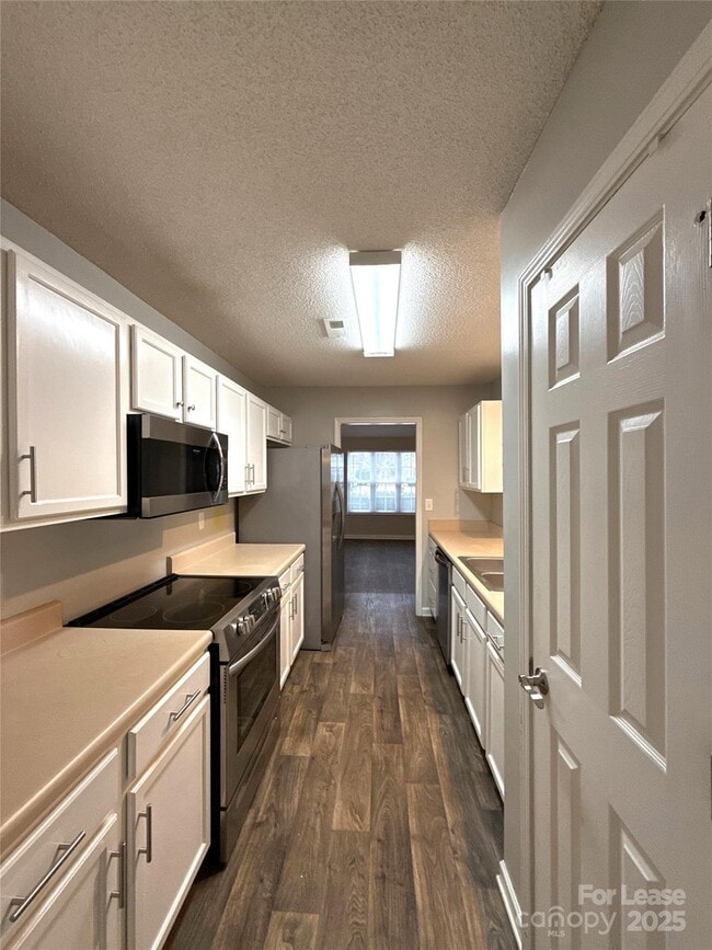 Photo - 6018 Patric Alan Ct