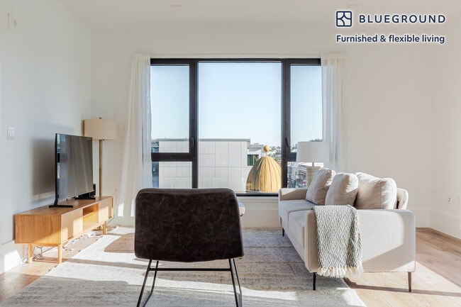 Photo - 1288 Howard St Unit FL6-ID1912