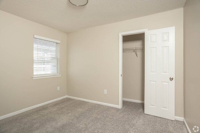 Photo - West Towne Cottages