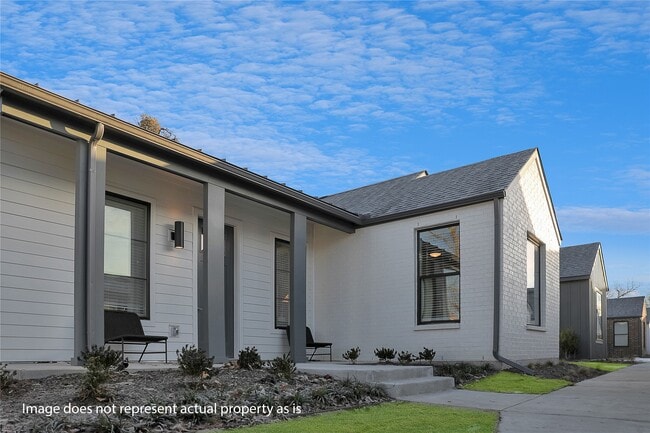 Building Photo - 3651 S Custer Rd Rental