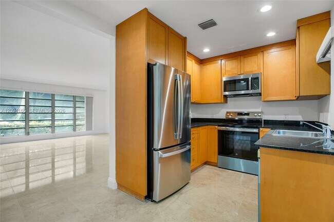 50 Park Dr Unit 5