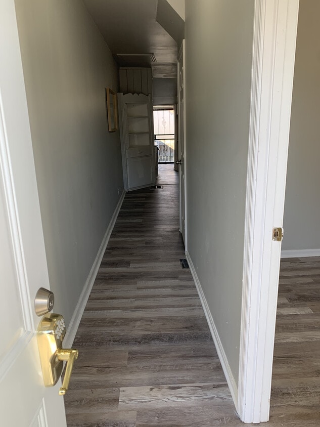 front entrance - 334 W 29th St (Baltimore, MD)