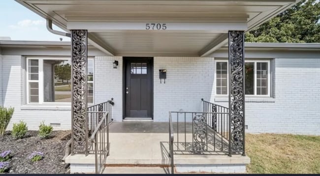 Photo - 5705 E 21st Pl