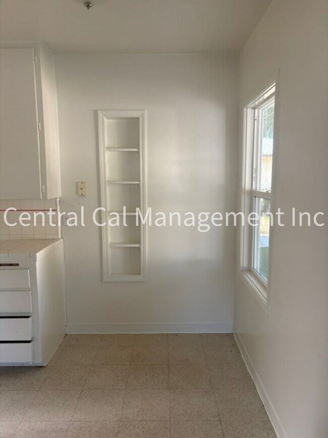Photo - 354-358 E Euclid Ave Unit 354 E Euclid Ave
