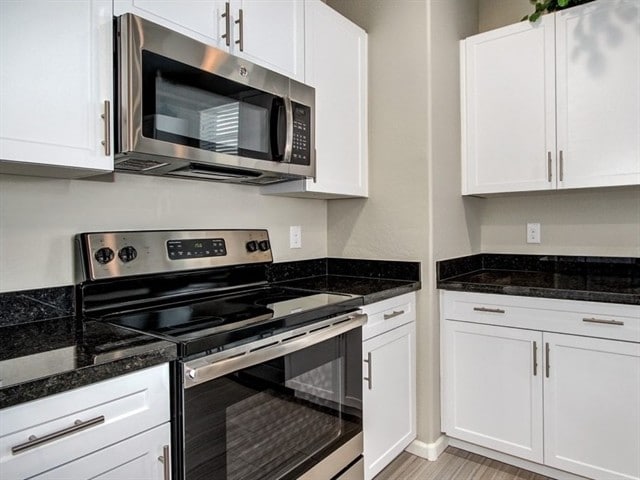 Photo - 20735 W Point Ridge Rd