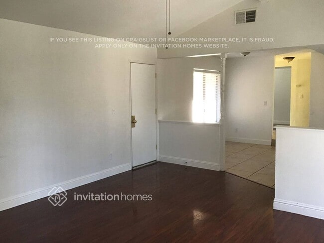 Photo - 14 Yerba Ct