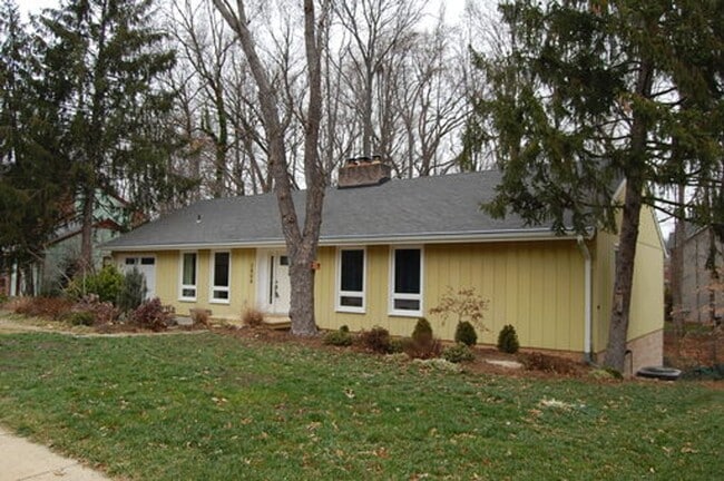 5 BR Near Ft. Belvoir and Historic Mt. Vernon - 5 BR Near Ft. Belvoir and Historic Mt. Vernon Casa