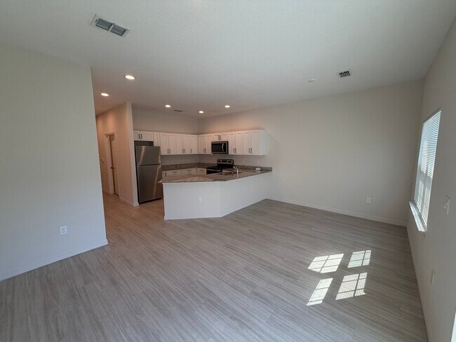 Photo - 2138 Penny Ln