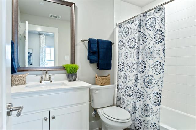 Photo - 616 Laurel Ln