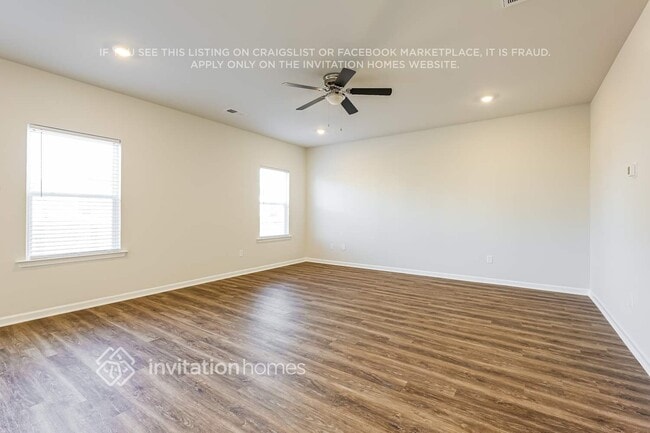 Photo - 217 White Flds Ave